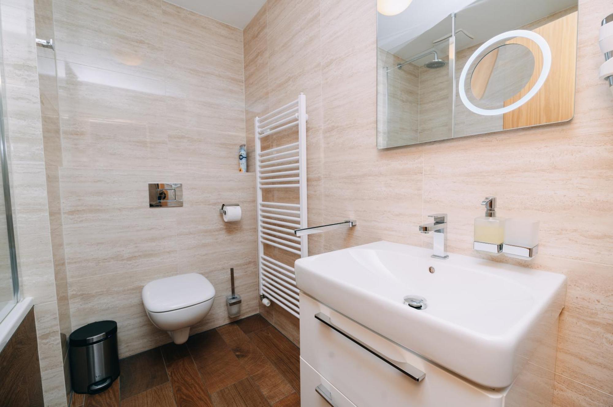 Spirit Harrachov Superior Wellness Apartments - Free Wellness, Wifi, Parking, Harrachov Card Quarto foto
